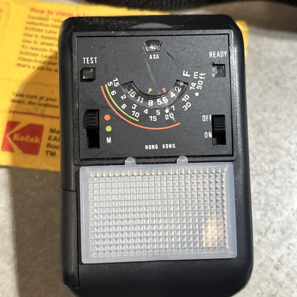 VTG Quanteray RZ 800 Computerized SLR 35mm‎ Auto Lens 80-200 Flash Case Japan